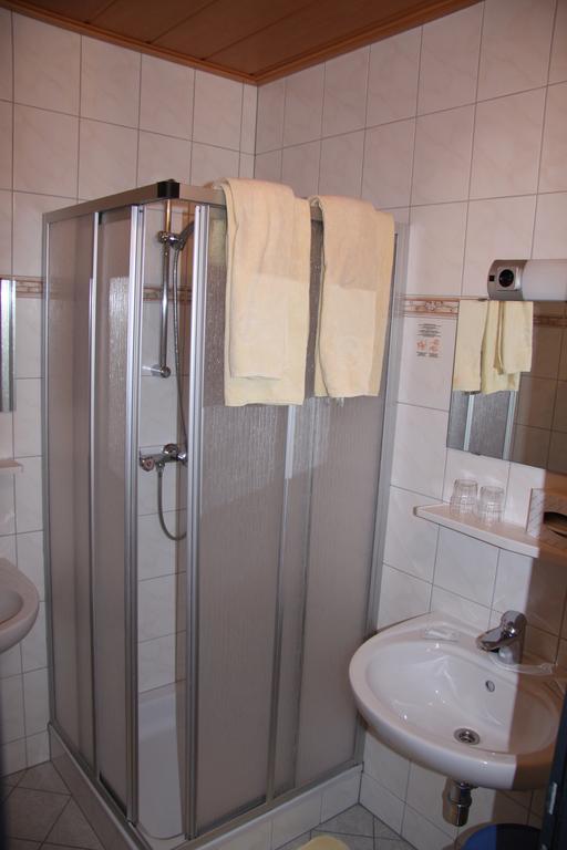 Sporthotel Moelltal Flattach Kamer foto