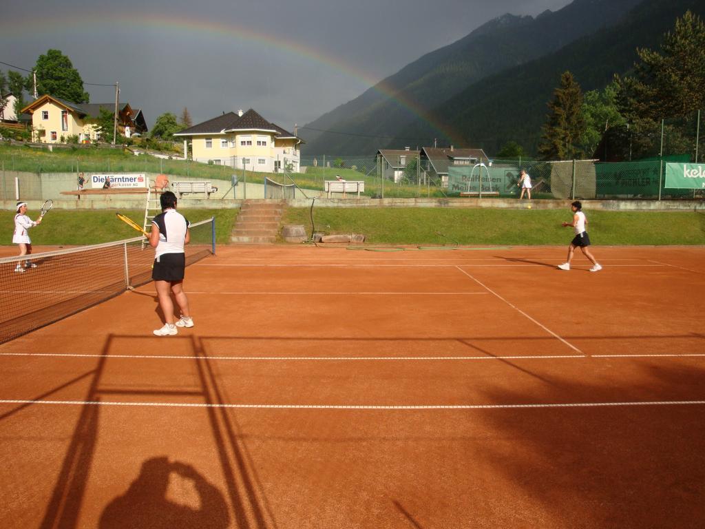 Sporthotel Moelltal Flattach Buitenkant foto